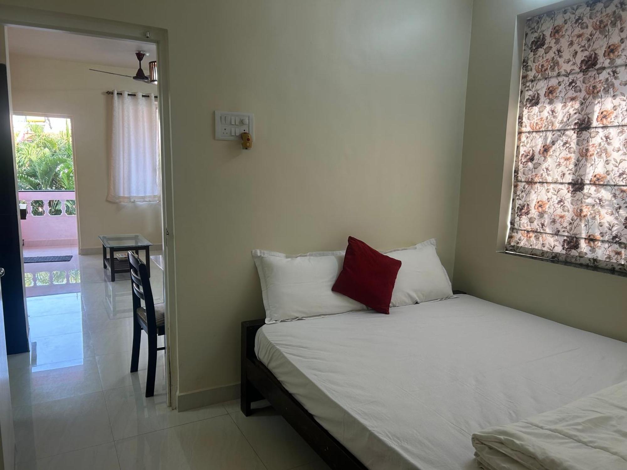 Spacious Studio & Pool Facility. 比纳里姆 外观 照片